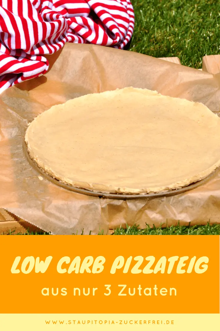 Ein einfacher, schneller und gesunder Low Carb Pizzaboden ohne Kohlenhydrate und mit nur 3 Zutaten.