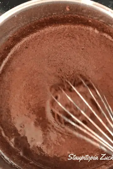 Schokolade ohne Zucker selber machen mit Erythrit, Xucker Light, Low Carb Schokolade