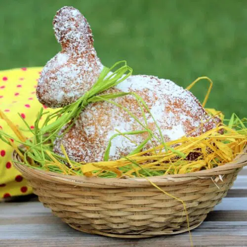 Osterhase ohne Zucker backen: Low Carb Rezept für Ostern