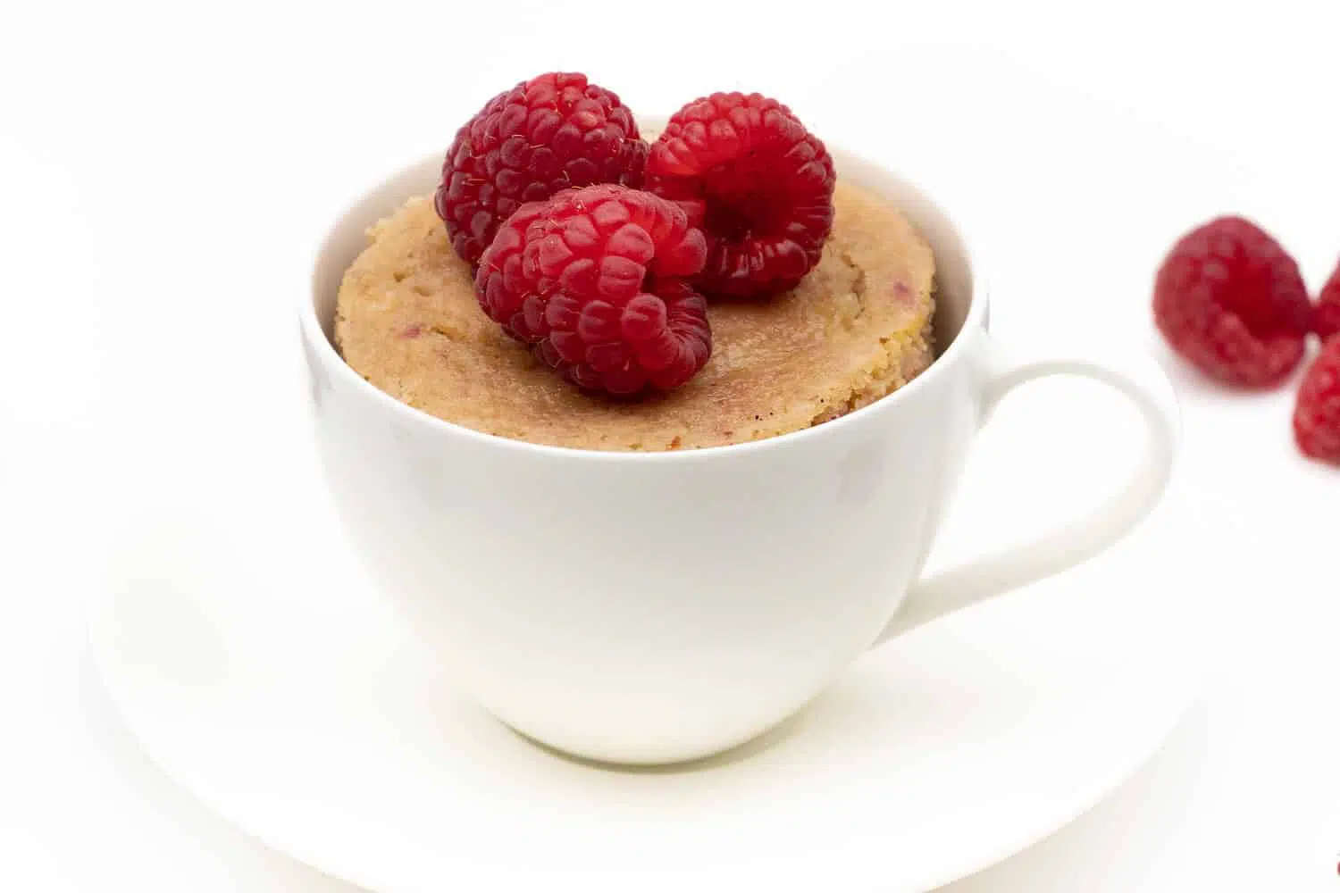 Rezept für einen Tassenkuchen Himbeer ohne Mehl