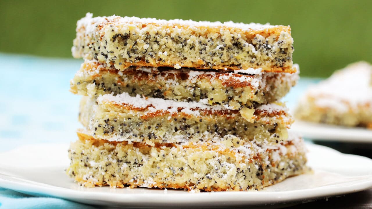 5 Zutaten Low Carb Mohnkuchen ohne Mehl backen