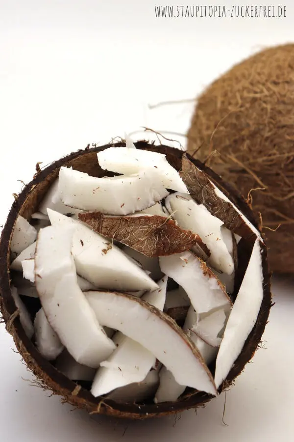 Kokosnuss aushöhlen Anleitung
