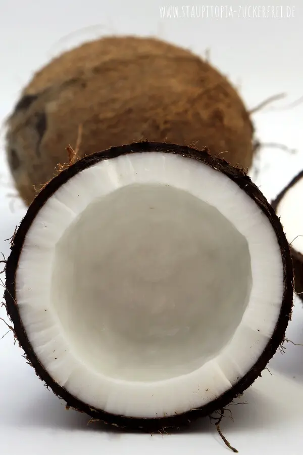 Kokosnuss öffnen ohne Säge Anleitung