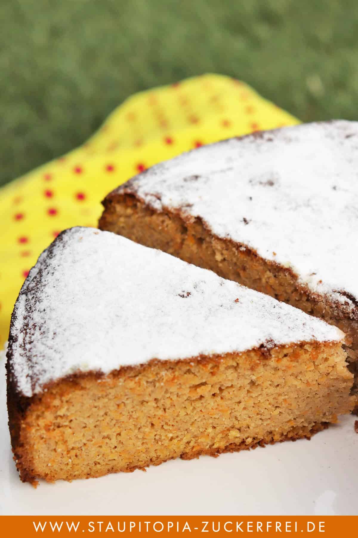 Gesunder Karottenkuchen ohne Mehl und Zucker - Staupitopia Zuckerfrei