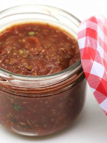 Low Carb Tomatensauce für Pizza