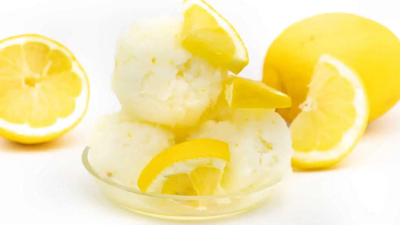 Rezept für ein veganes Zitronensorbet