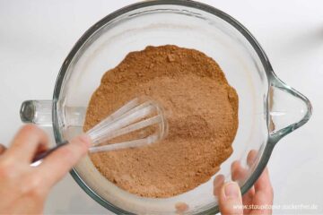 Zubereitung Schokokuchen ohne Zucker Schritt 1