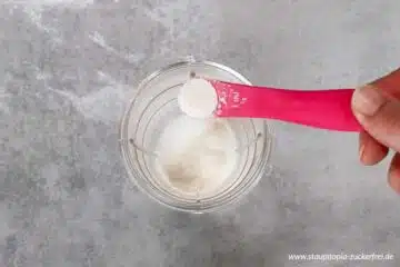 Zubereitung Erdbeerpudding ohne Zucker Schritt 2