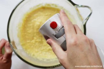 Zubereitung Low Carb Marmorkuchen Schritt 2