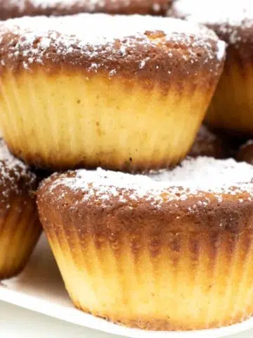 Einfache Vanille Muffins ohne Zucker backen