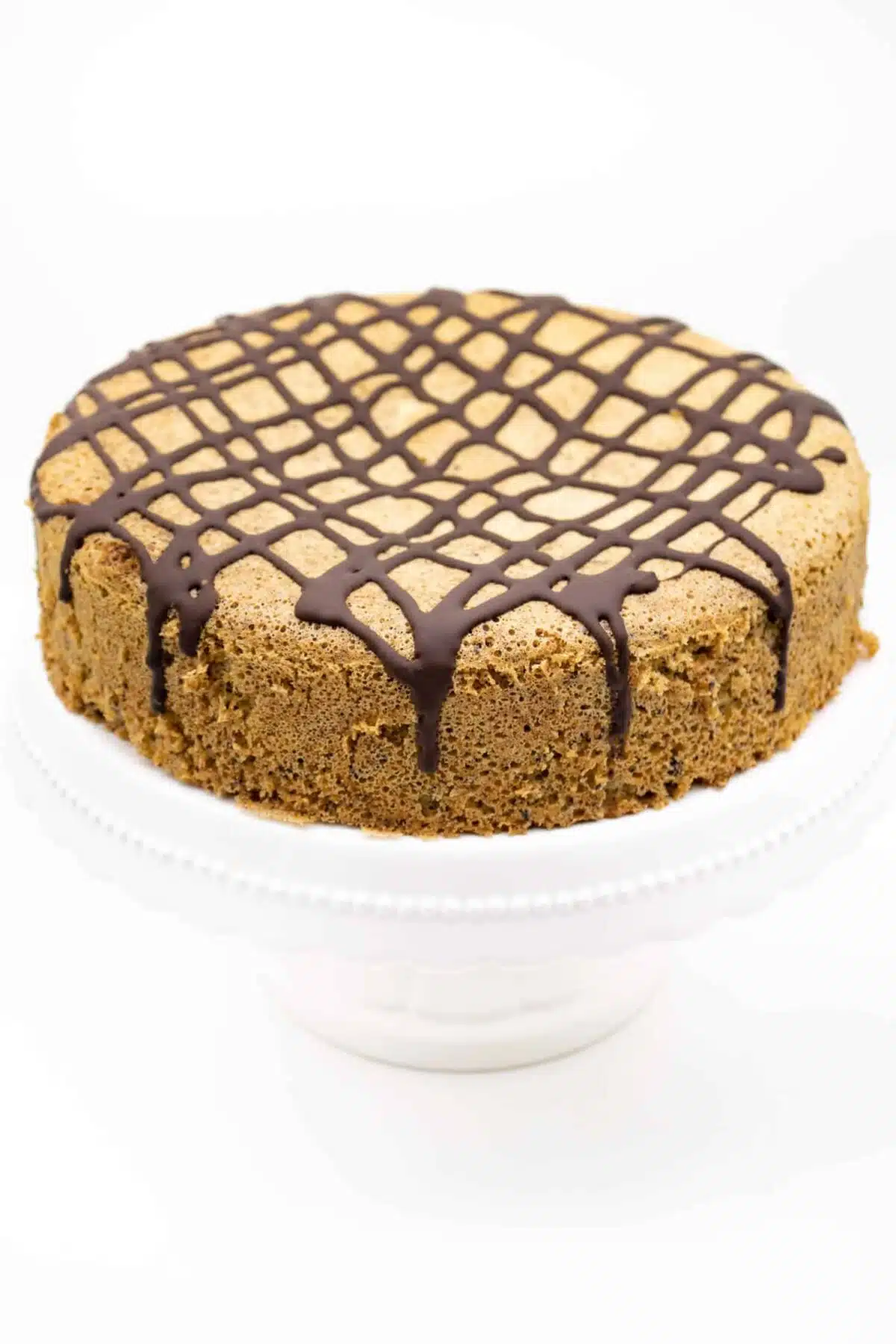 Haselnusskuchen ohne Mehl und ohne Zucker aus nur 3 Zutaten