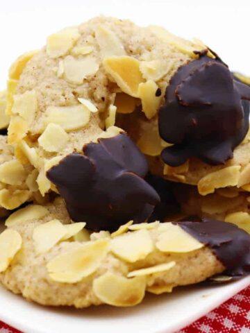 Marzipan Hörnchen ohne Zucker Rezept