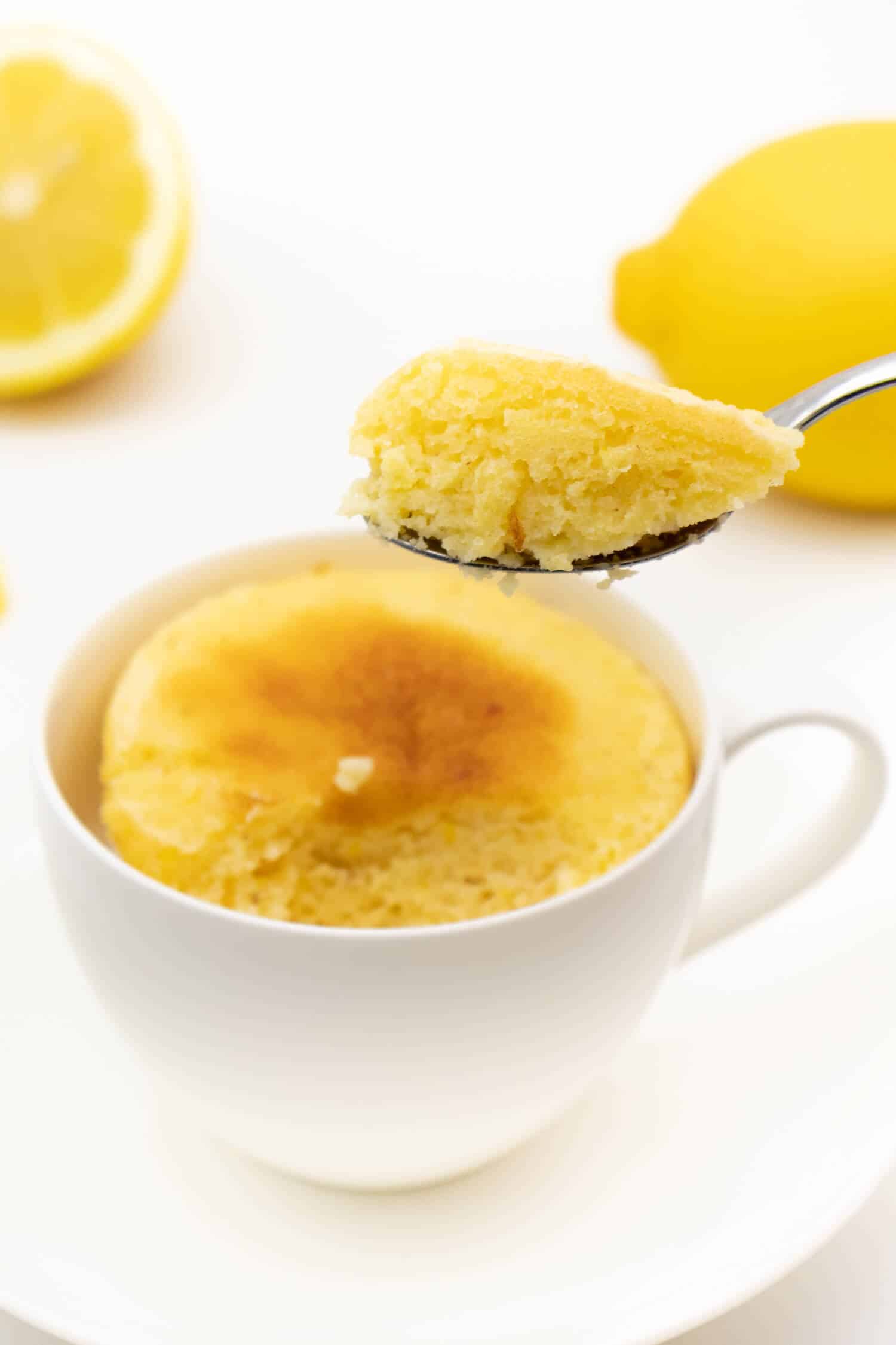 Low Carb Zitronen Tassenkuchen Rezept ohne Zucker