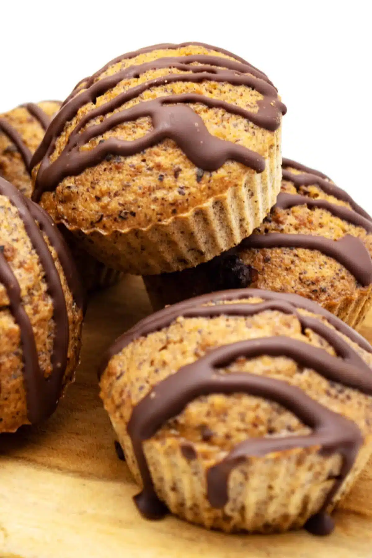 Nuss Muffins ohne Mehl und Zucker