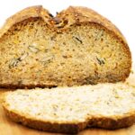 Körnerbrot ohne Mehl und Hefe Rezept