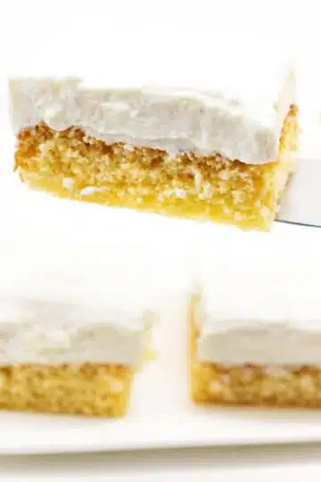 Zitronenschnitten ohne Zucker vom Blech Rezept