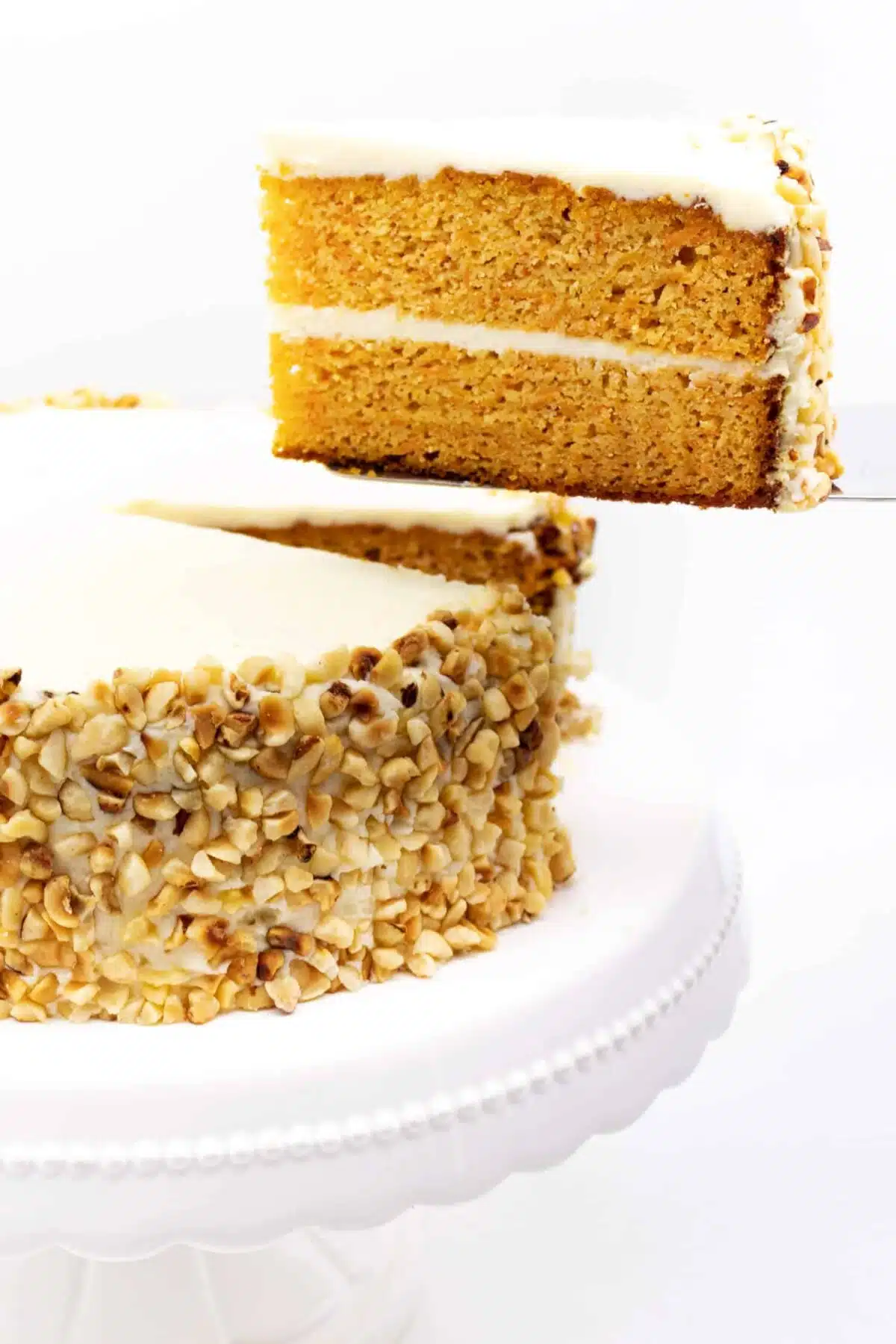 Carrot Cake Rezept mit Frischkäse Frosting