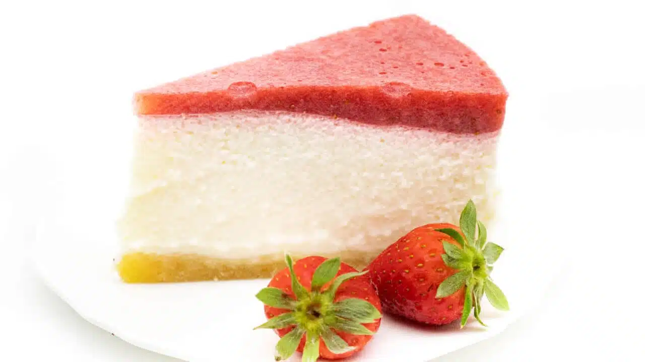 Panna Cotta Torte ohne Zucker Rezept mit Erdbeeren