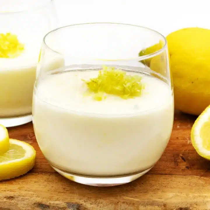 Zitronen Buttermilch Dessert ohne Zucker Rezept