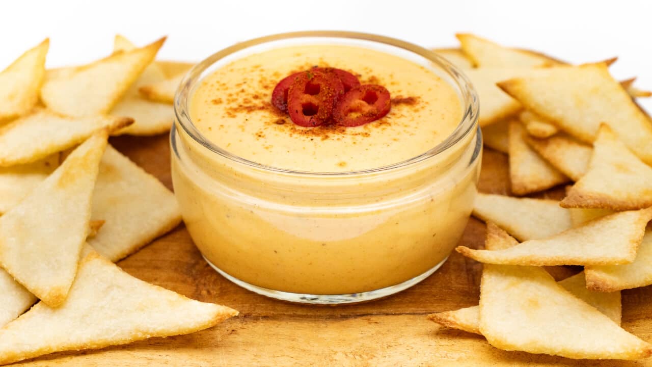 Low Carb Käsedip selber machen für Nachos einfach und schnell