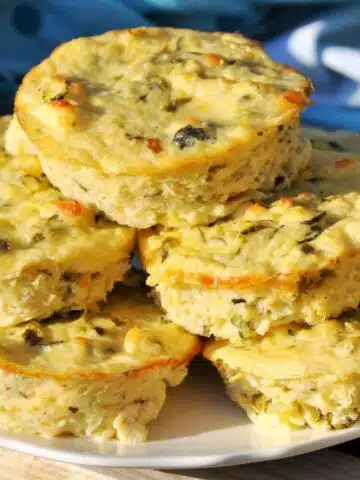 Low Carb Zucchini Feta Muffins Rezept