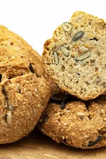 Low Carb Körnerbrötchen ohne Mehl Rezept