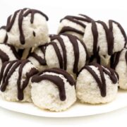 Kokoskugeln ohne Zucker Rezept