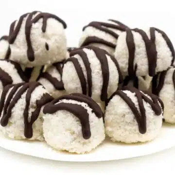 Kokoskugeln ohne Zucker Rezept