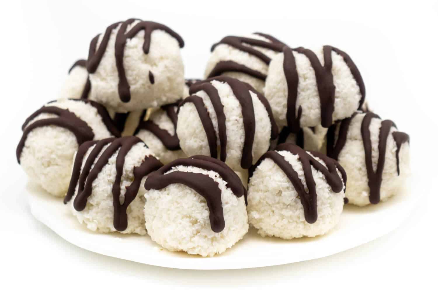 Kokoskugeln ohne Zucker Rezept