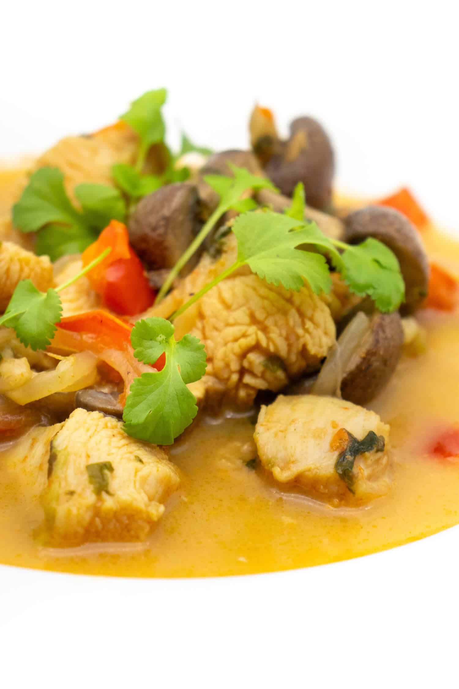Low Carb Suppe kalorienarm und gesund
