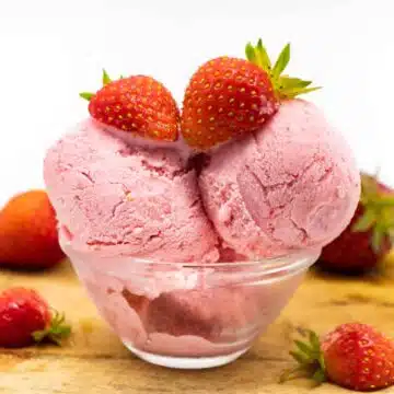 Erdbeereis ohne Zucker Rezept
