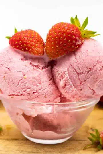 Erdbeereis ohne Zucker Rezept