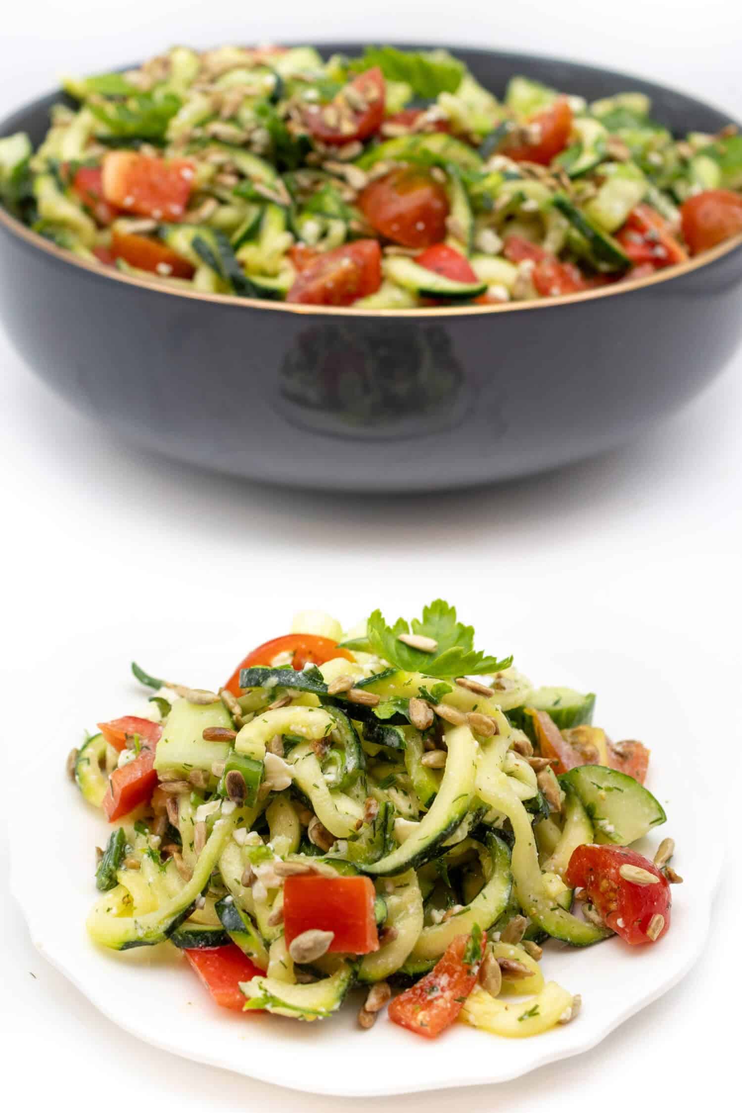 Nudelsalat kalorienarm mit Zucchini Nudeln