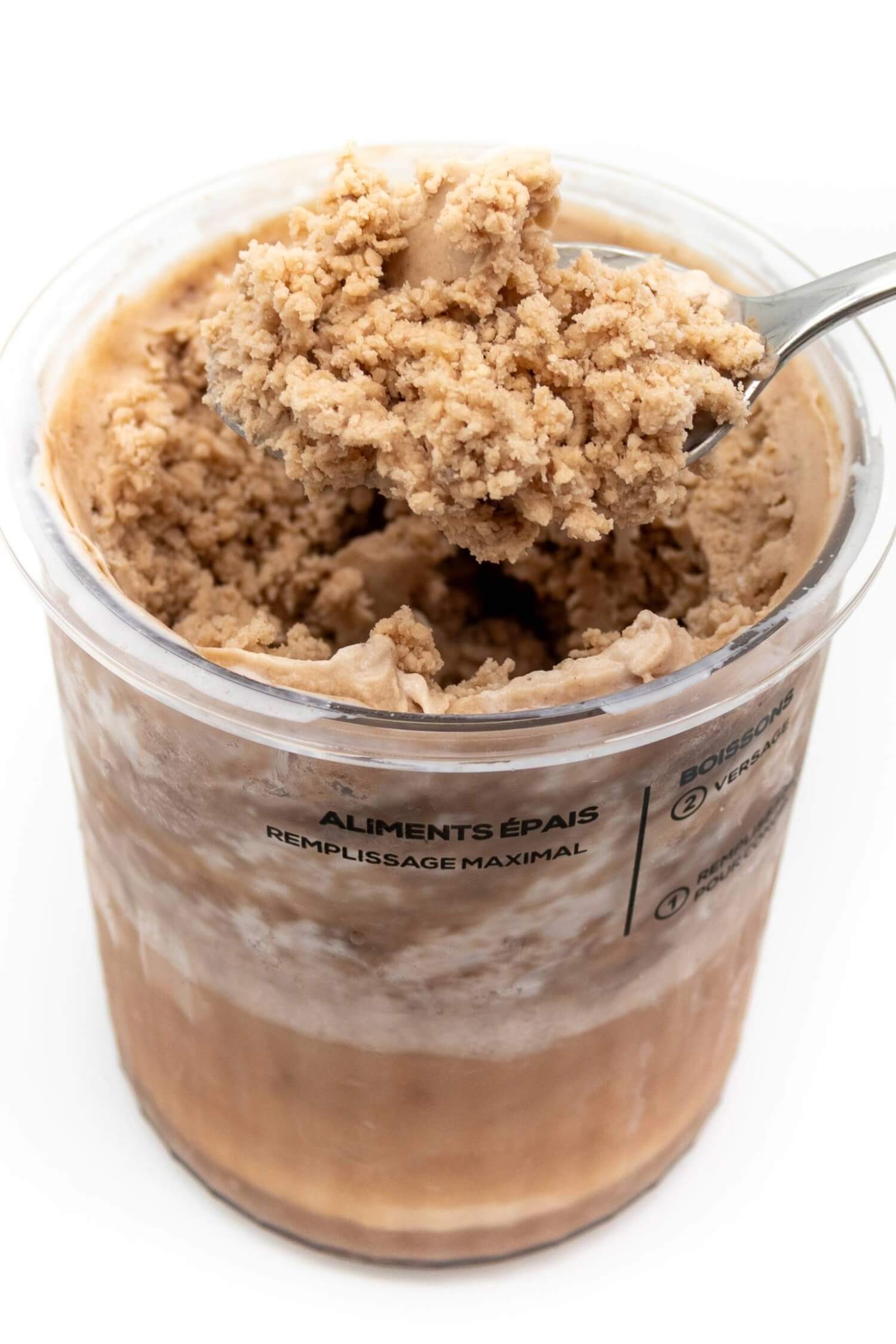 Eis mit Proteinpulver selber machen mit Eismaschine