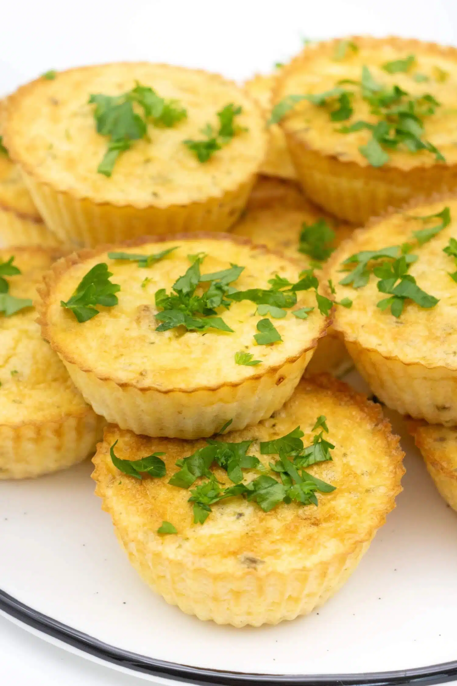 Frühstücksmuffins herzhaft mit Ei und Hüttenkäse