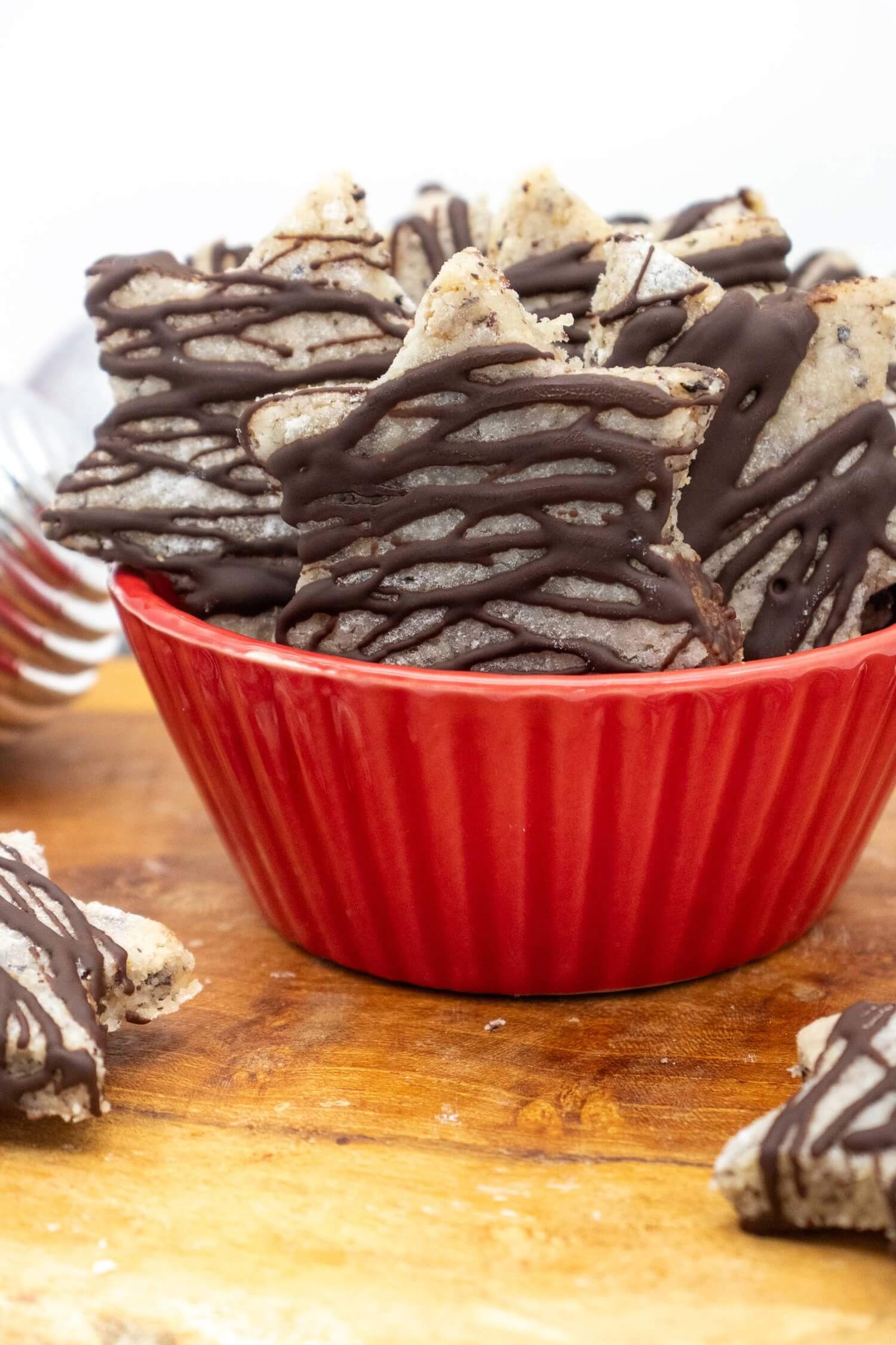 Kekse mit Marzipan Rezept