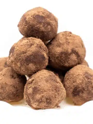 Protein Balls ohne Zucker selber machen