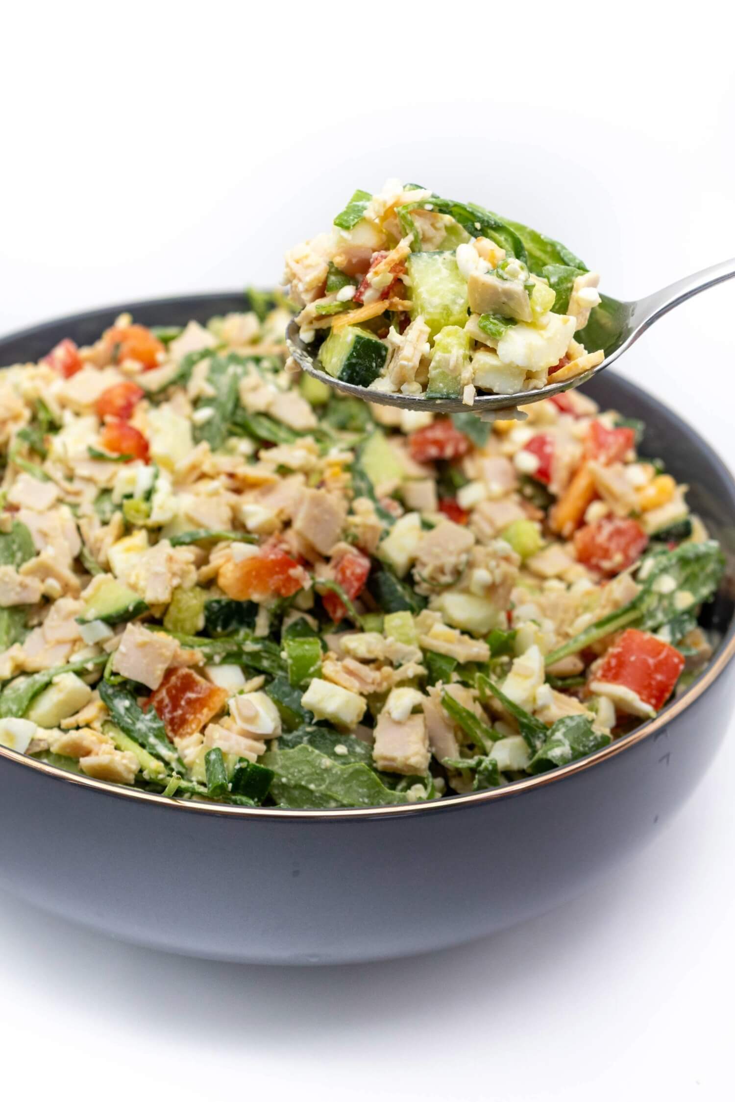 Salat mit Hüttenkäse bzw. körnigem Frischkäse