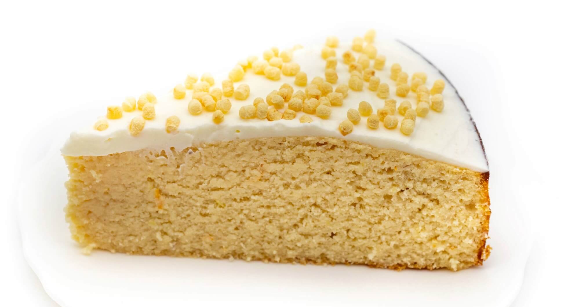 High Protein Zitronenkuchen Low Carb Rezept mit Proteinpulver