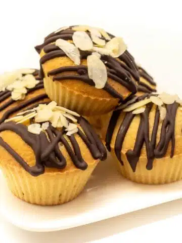 Mandelmuffins ohne Mehl und Zucker