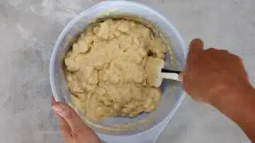 Apfel Mandel Kuchen ohne Zucker: rühren