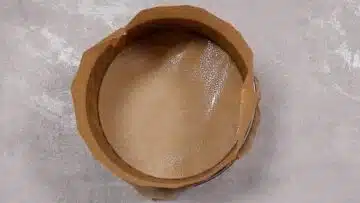 Baskischer Käsekuchen ohne Zucker: Vorbereiten