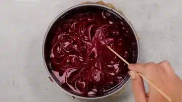 Blueberry Cheesecake ohne Zucker: Muster ziehen