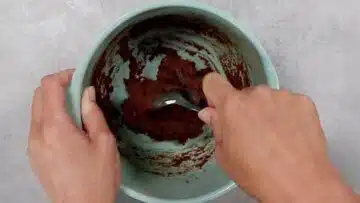 Brownie Cookies ohne Zucker und ohne Mehl: Rühren