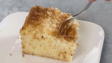 Buttermilchkuchen ohne Zucker: Abkühlen