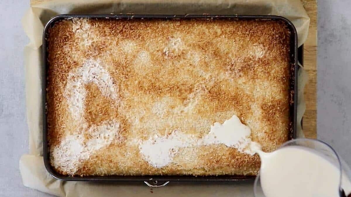 Buttermilchkuchen ohne Zucker: Gießen
