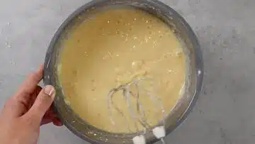 Buttermilchkuchen ohne Zucker: Rühren