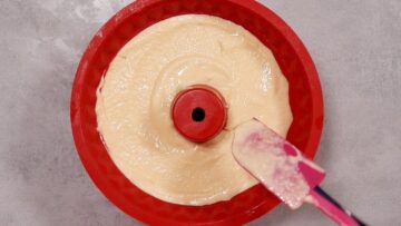 Eierlikörkuchen ohne Mehl und Zucker: Backen