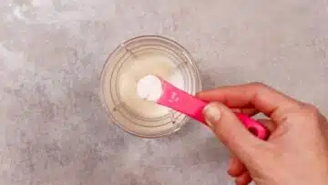 Eiweißkuchen ohne Zucker vorbereiten