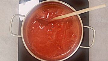 Erdbeer Rhabarber Marmelade ohne Zucker: Kochen